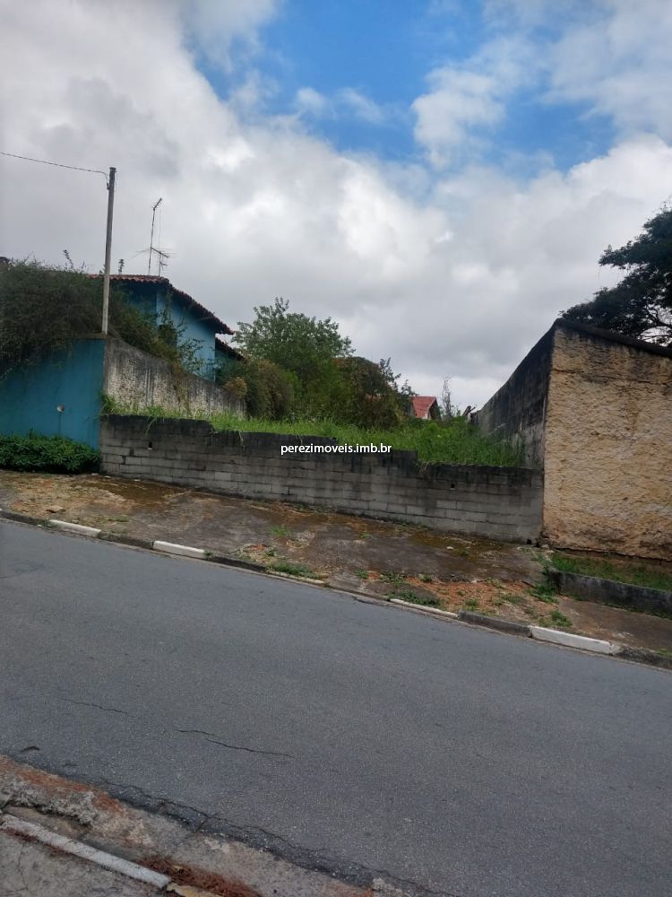 Terrenos, Lotes e Condomínios para alugar em Vila Pereira Barreto