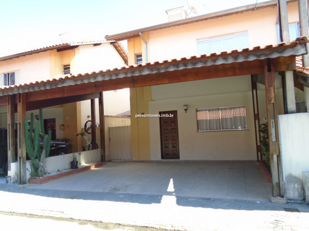 Casa em Condomínio aluguel Vila Rubens - Referência GABG-074