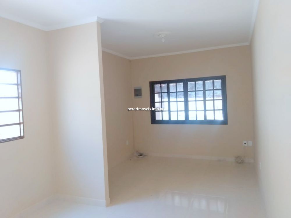 Casa Padrão para alugar Vila Acoreana - 999-101951-5.jpg
