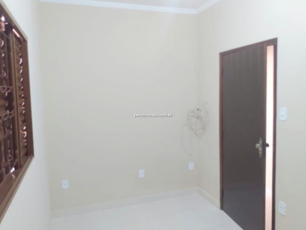 Casa Padrão para alugar Vila Acoreana - 999-102125-3.jpg