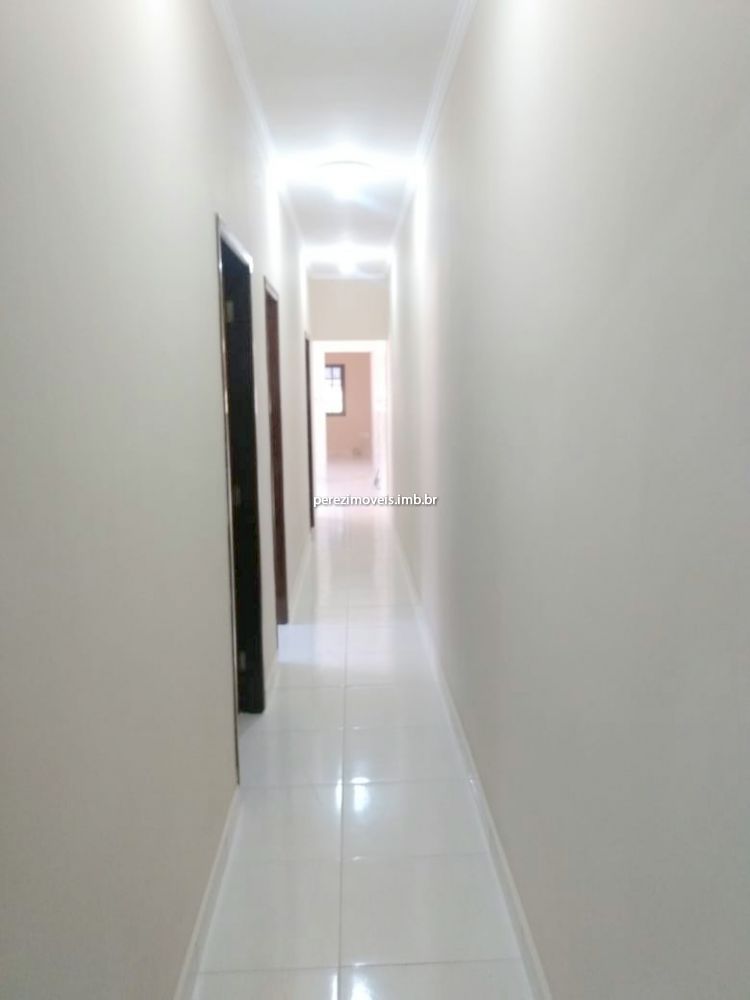 Casa Padrão para alugar Vila Acoreana - 999-102230-0.jpg