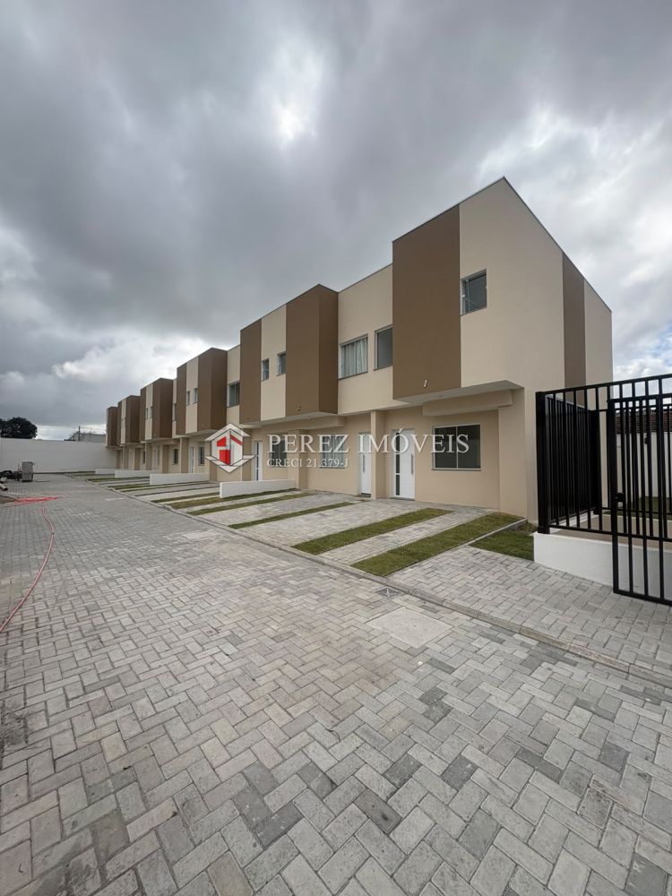 Casa em Condomínio venda Vila Maria de Maggi Suzano - Referência RROM-01