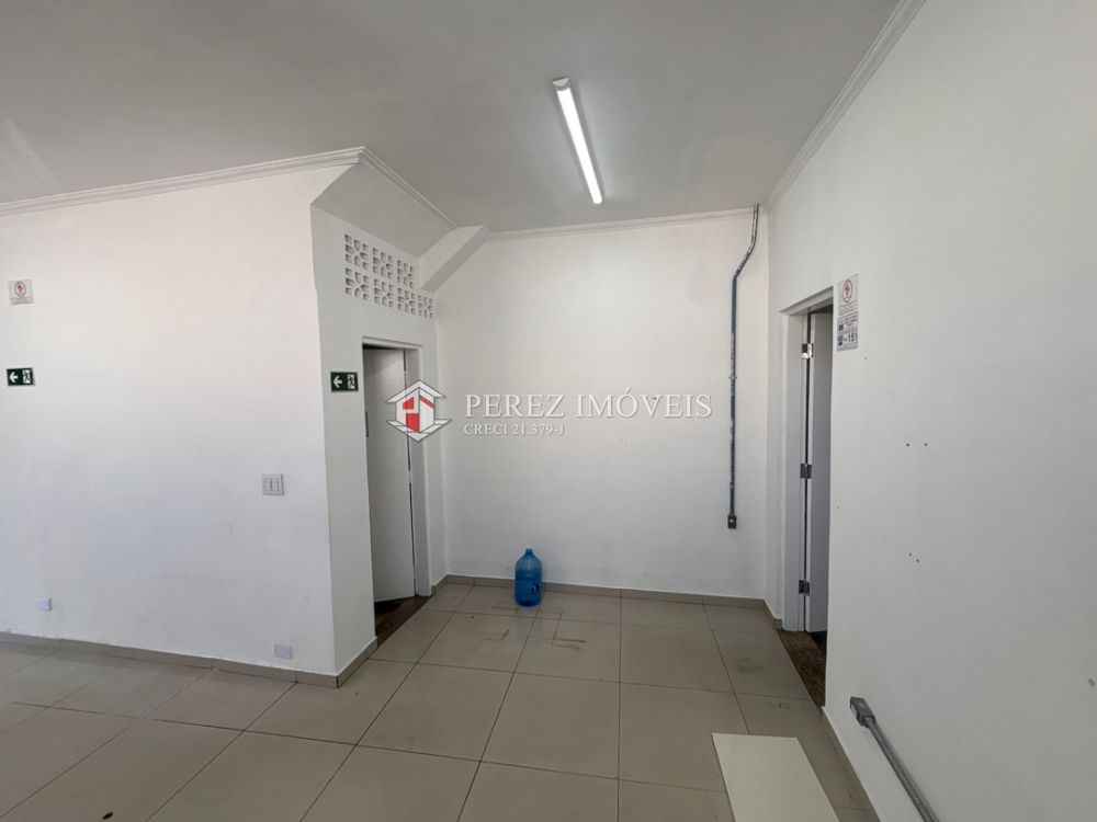 Salão para alugar na AV. 9 DE JULHOVila Acoreana - 999-170720-4.jpg